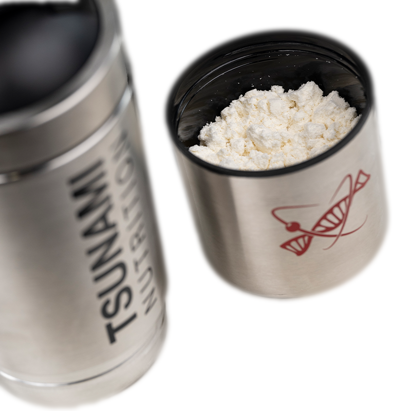 Shaker Metal con Portapillole (600 ml + 200 ml) - TSUNAMI NUTRITION